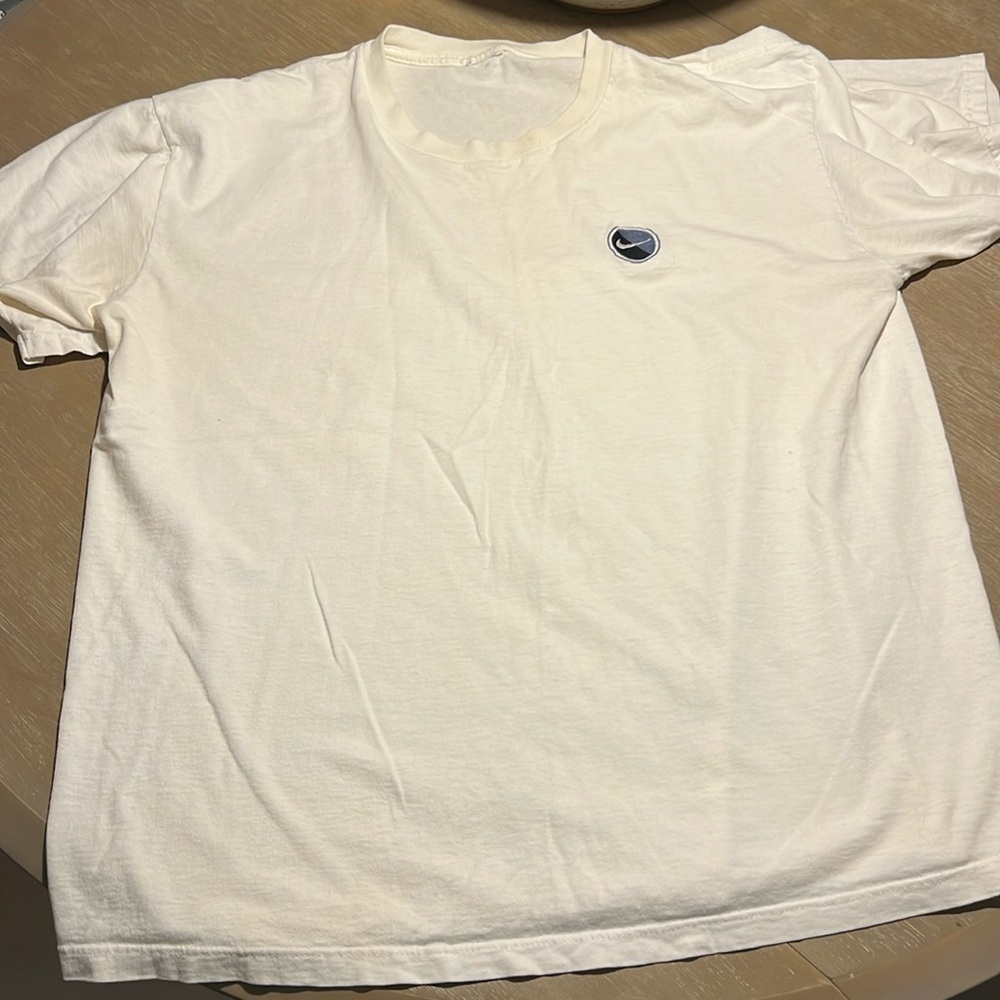 Nike Vintage 90s Embroidered Swoosh Logo Tshirt​